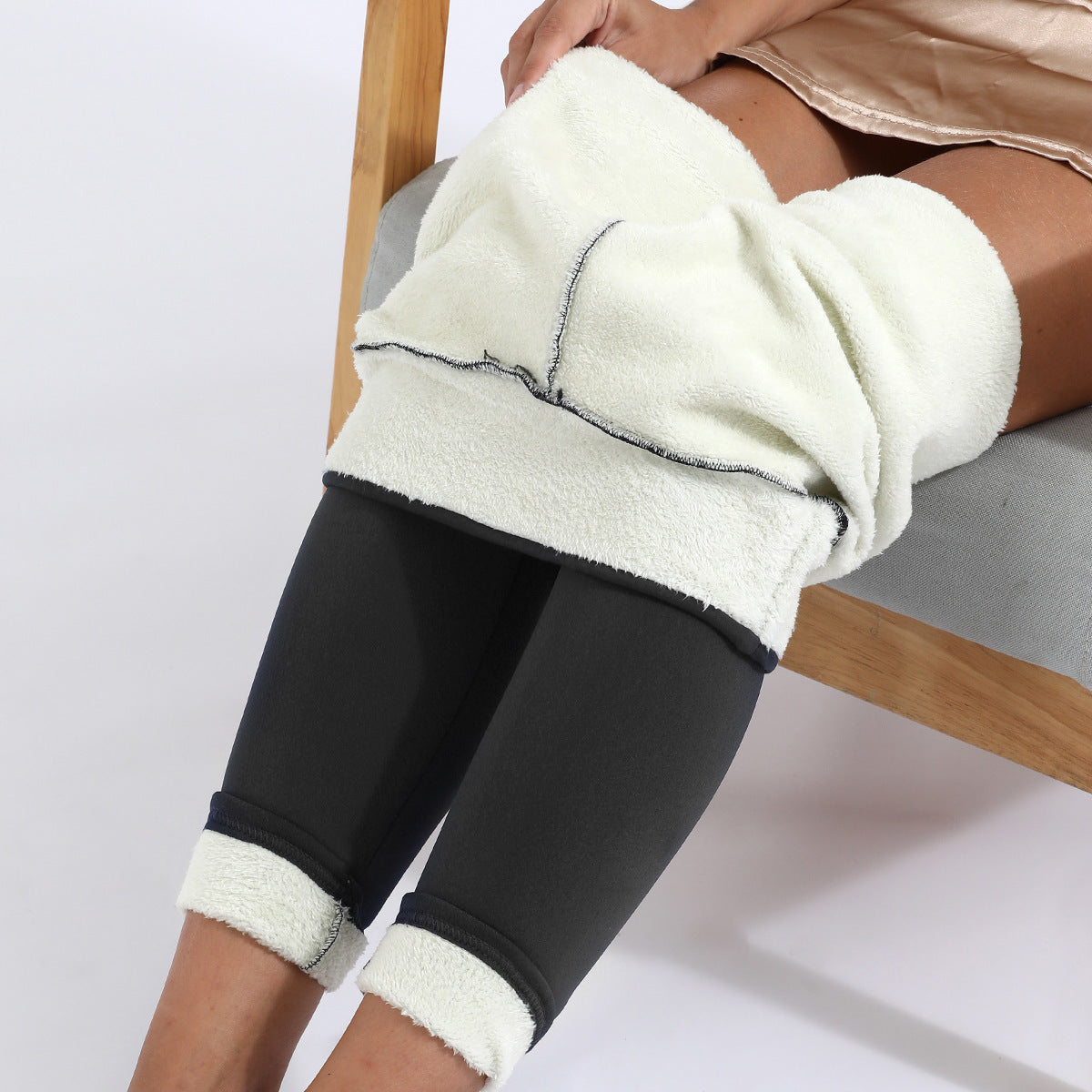 https://cdn.shopify.com/s/files/1/0741/0774/8619/files/018f20f6-dd69-49fe-9fdf-46b539e20369.jpg?v=1717498363