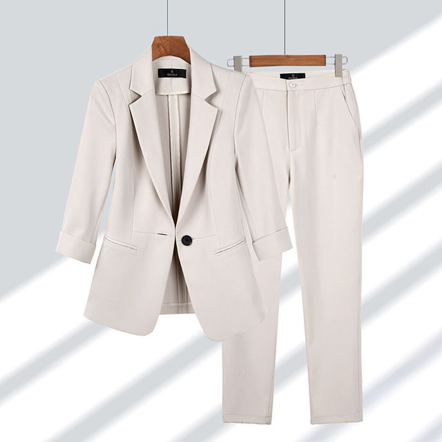Giulia | Elegante set di pantaloni e blazer aderenti
