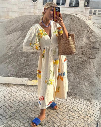 Nanna | Abito Oversize Donna Elegante a V in Beige-5