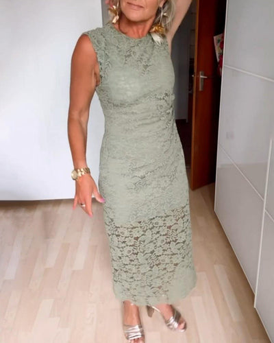 Noemi | Abito senza maniche con pizzo e spacco