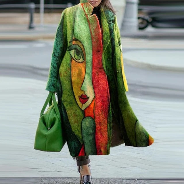 Beata  | Elegante cappotto lungo con collo con revers