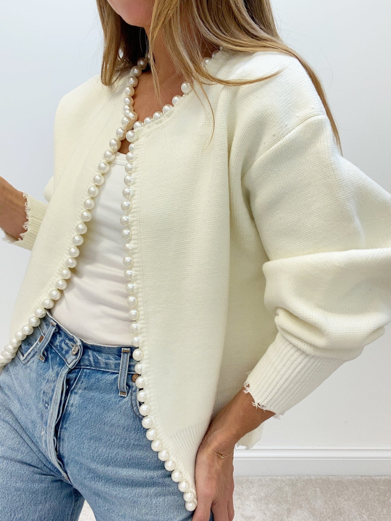 Elecia | Cardigan à ourlet déchiré bordé de perles