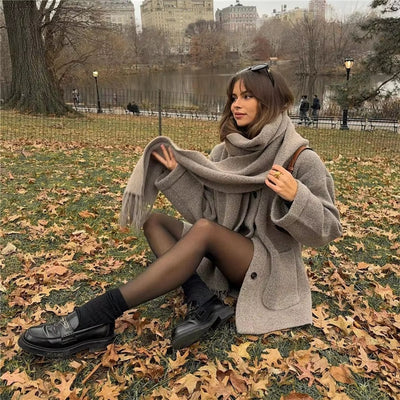 Dania | Cappotto in maglia con sciarpa