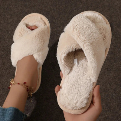 Silvia | Pantofole Cross-Design con soletta antiscivolo, comode e traspiranti