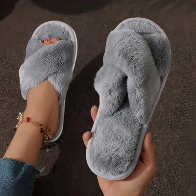 Silvia | Pantofole Cross-Design con soletta antiscivolo, comode e traspiranti