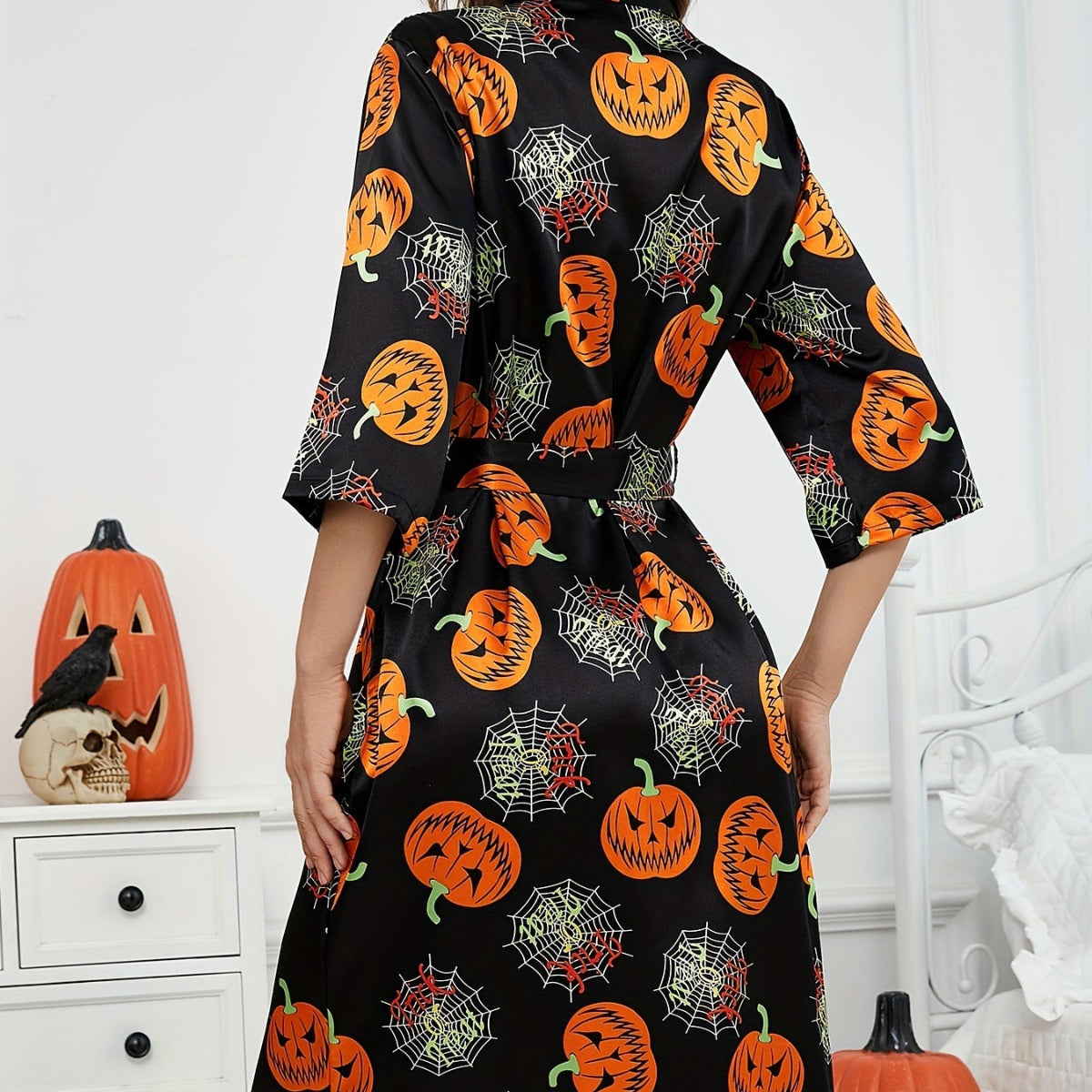 Cecilia | Vestito di Halloween con stampa di zucca