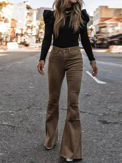 Daniela | Retro-chic con pantaloni di colpo e corda