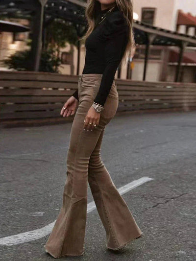 Daniela | Retro-chic con pantaloni di colpo e corda