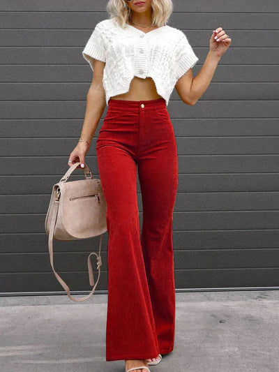 Daniela | Retro-chic con pantaloni di colpo e corda
