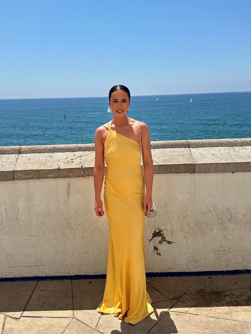 Vera | Maxi Dress Elegante con Dettagli Crossover e Chiusura a Zip 3