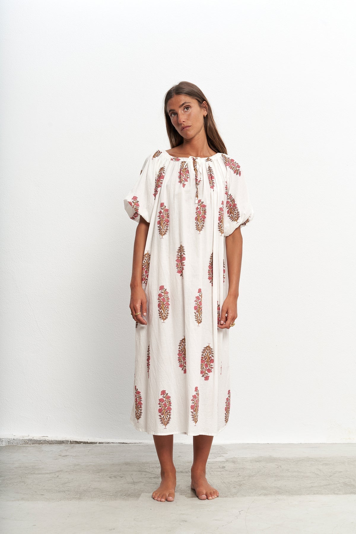 Jasmine | Abito midi a maniche gonfiate 0