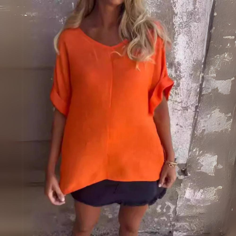 Klaudia | Elegant and timeless top