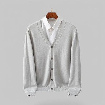 Giacinto | Elegante cardigan da uomo con scollo a V