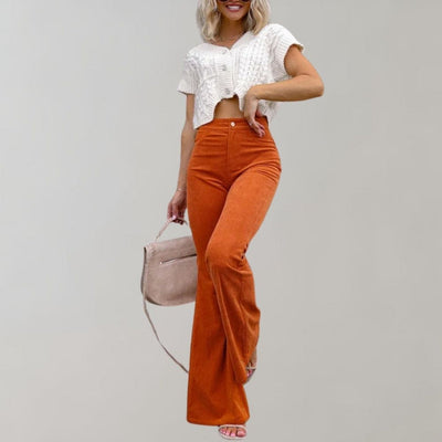 Giorgia | Pantaloni svasati di velluto a coste alla moda