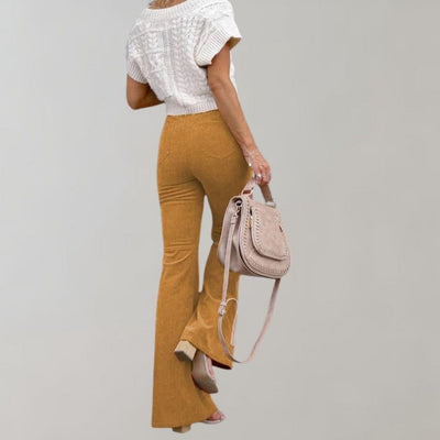 Giorgia | Pantaloni svasati di velluto a coste alla moda