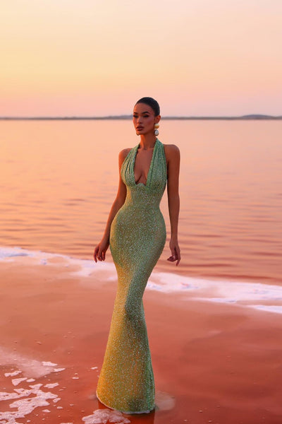 Luna | Abito da Sera Lungo Smeraldo con Scollatura a Crovatura per Eventi Glamour-6