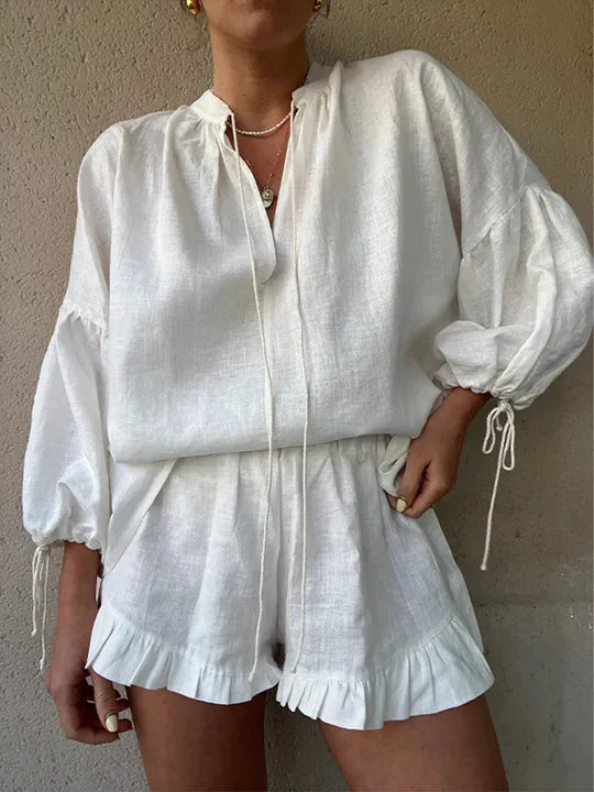 Luna | Set Tuta Donna Ruffle Relaxed Fit con Pantaloncini e Maniche Regolabili-4
