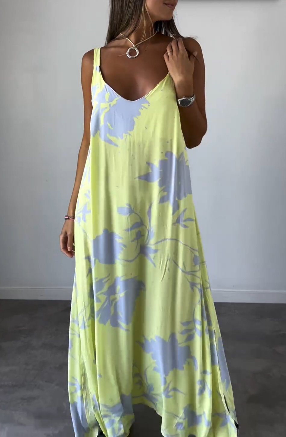 Mathilde | Elegante abito a pressione