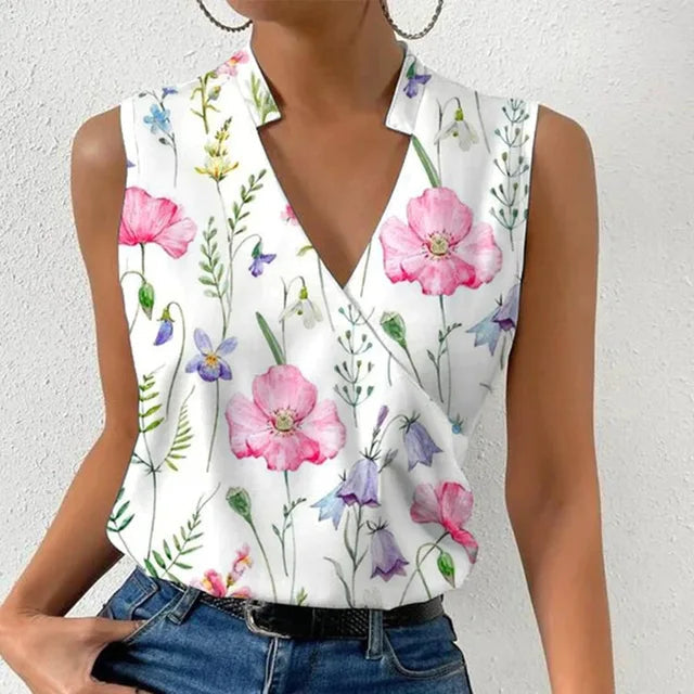 Melanie | Casual, lively and light summer blouse