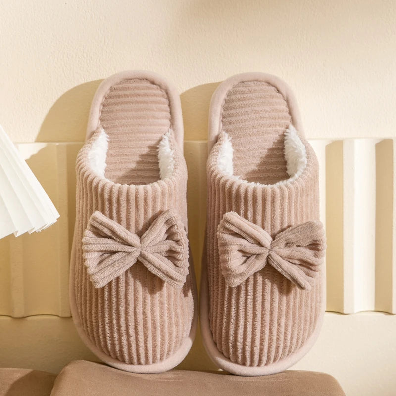 Susanna | Pantofole con elegante fiocco e suola antiscivolo