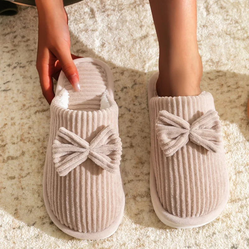 Susanna | Pantofole con elegante fiocco e suola antiscivolo