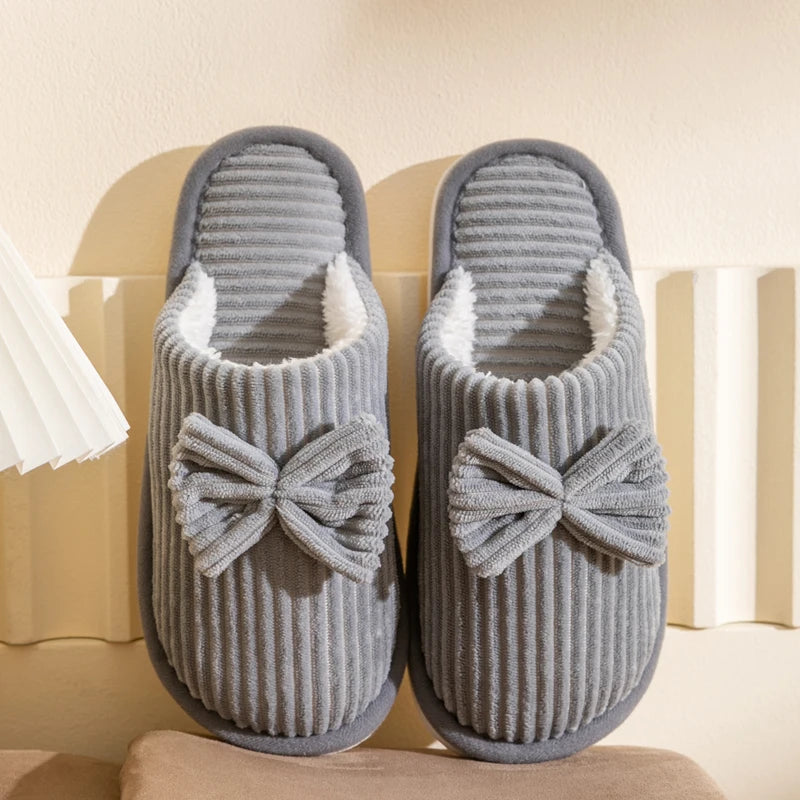 Susanna | Pantofole con elegante fiocco e suola antiscivolo