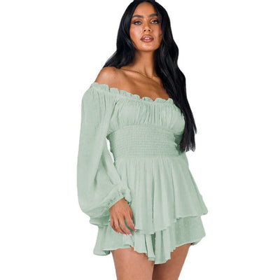 Ria | Elegant dress with bare shoulders and sleeves