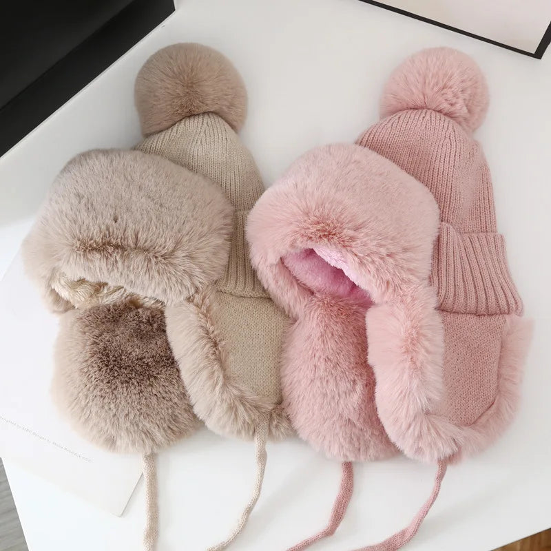 Alina | Cappello a pompon imbottito