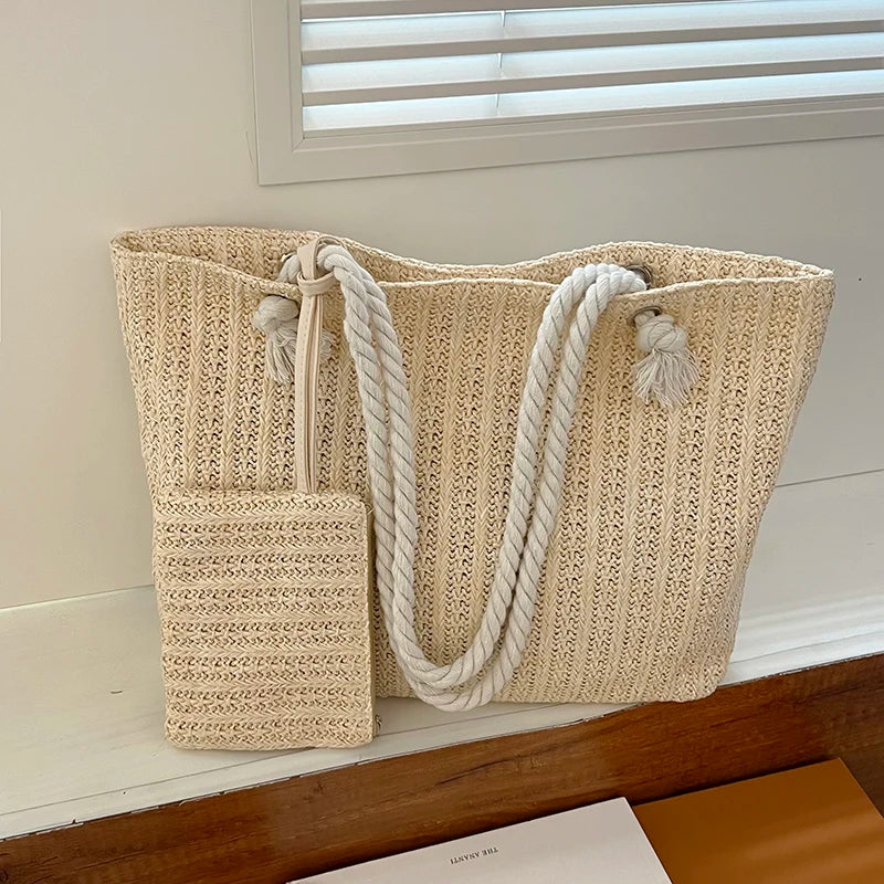 Chura | Borsa in Paglia Elegante e Versatile per Ogni Occasione-2