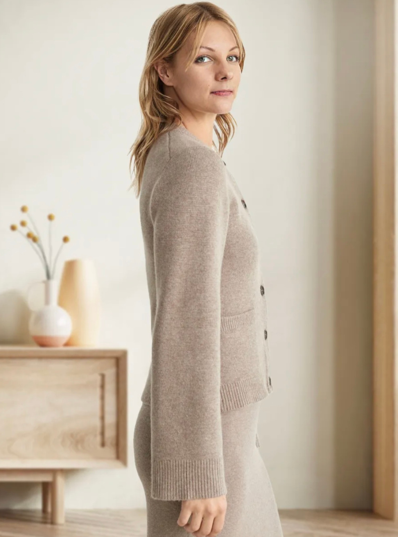 Sabine | Cardigan casual con maniche svasate