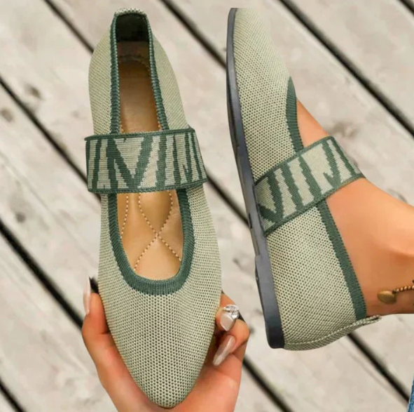 Sara | Eleganti scarpe basse in stile dirndl