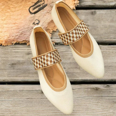 Sara | Eleganti scarpe basse in stile dirndl