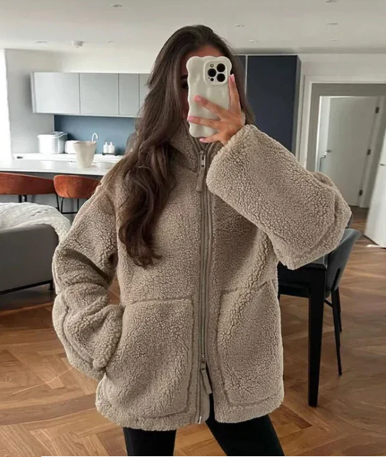 Sarah | Cappotto con cerniera in orsacchiotto