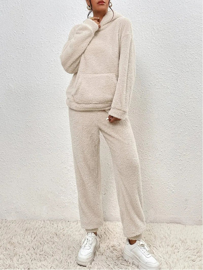 Bianca | Set di pantaloni e felpa con cappuccio