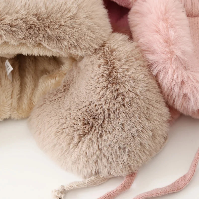 Alina | Cappello a pompon imbottito