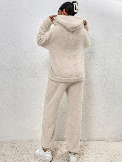 Bianca | Set di pantaloni e felpa con cappuccio