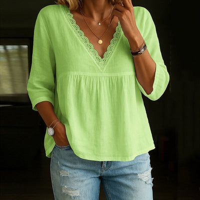 Sienna | T-shirt con rivestimento a V in pizzo 1