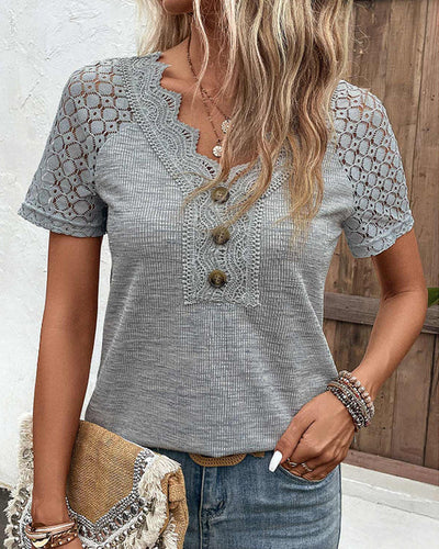 Stephanie | T-shirt léger en dentelle chic