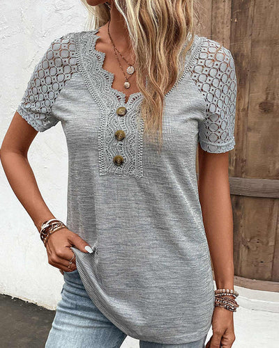 Stephanie | T-shirt léger en dentelle chic