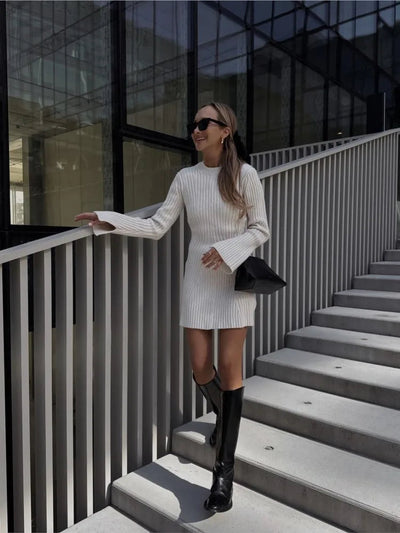 Teresa | Versatile abito a collo alto