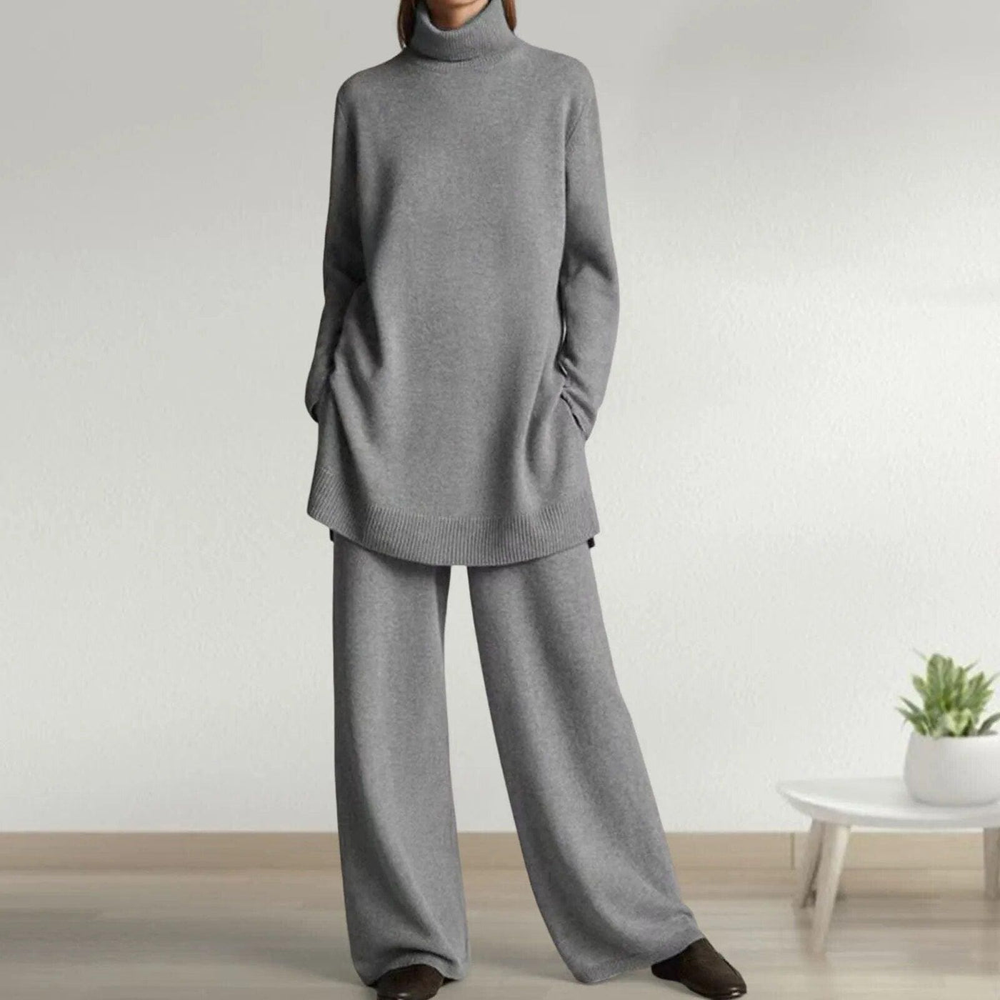 Delia | Tailleur con comodo dolcevita