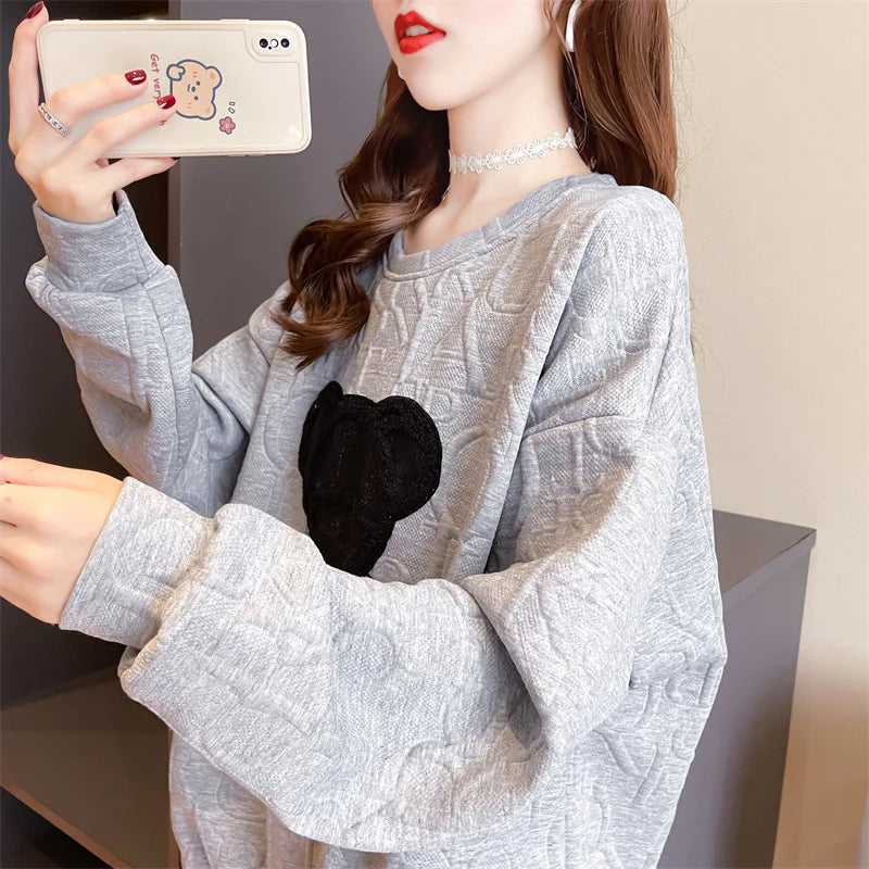 Gabriella | Loose sweater with Mickey Mouse print