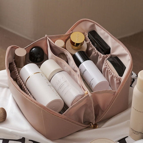 Becky | Borsa Cosmetica Elegante in Tessuto Nero con Capacità Spaziosa-3