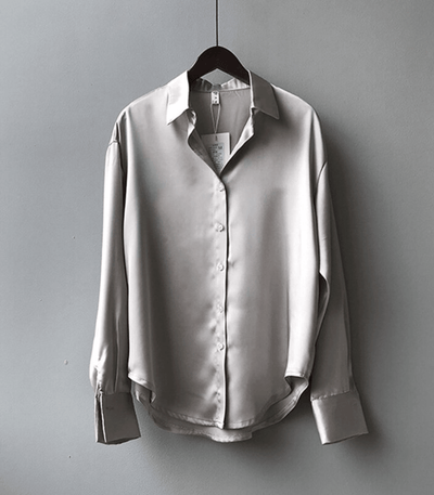 Anna | Camicia di seta con bottoni