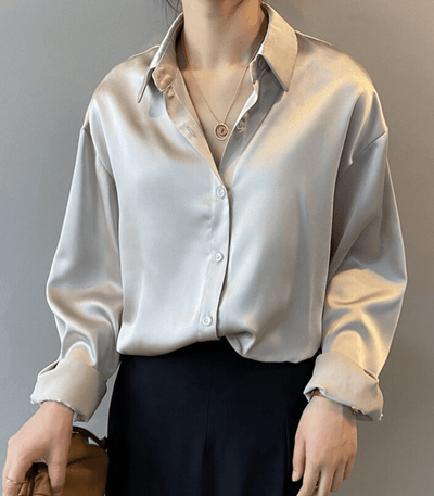 Anna | Camicia di seta con bottoni