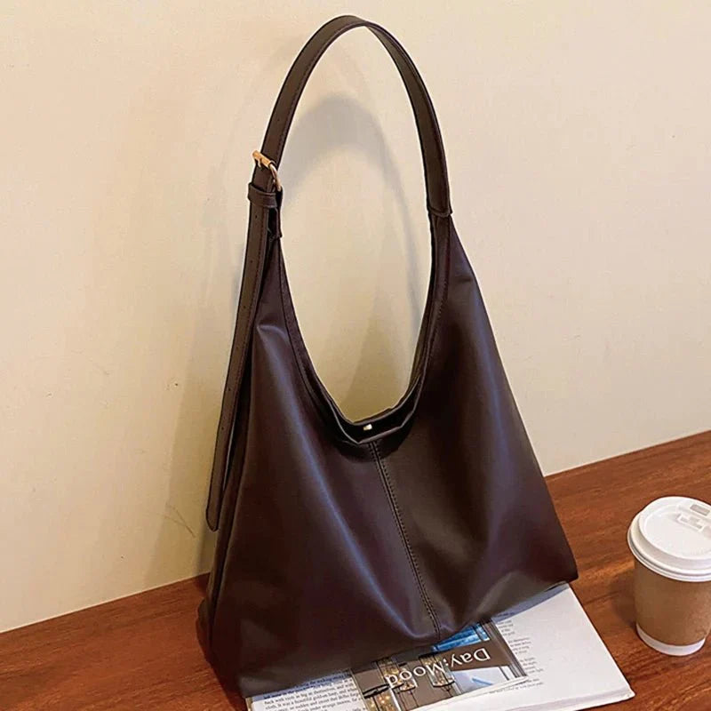 Carmela | Borsa da Trasporto Elegante e Spaziosa 6