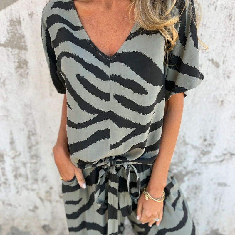 Noemi | Elegante set con scollo a V