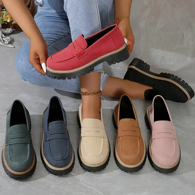 Fritha | Pantofole Donna in Pelle Scamosciata Eleganti e Confortevoli 2