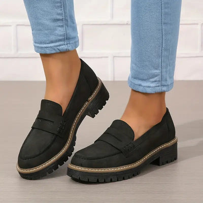 Fritha | Pantofole Donna in Pelle Scamosciata Eleganti e Confortevoli 1