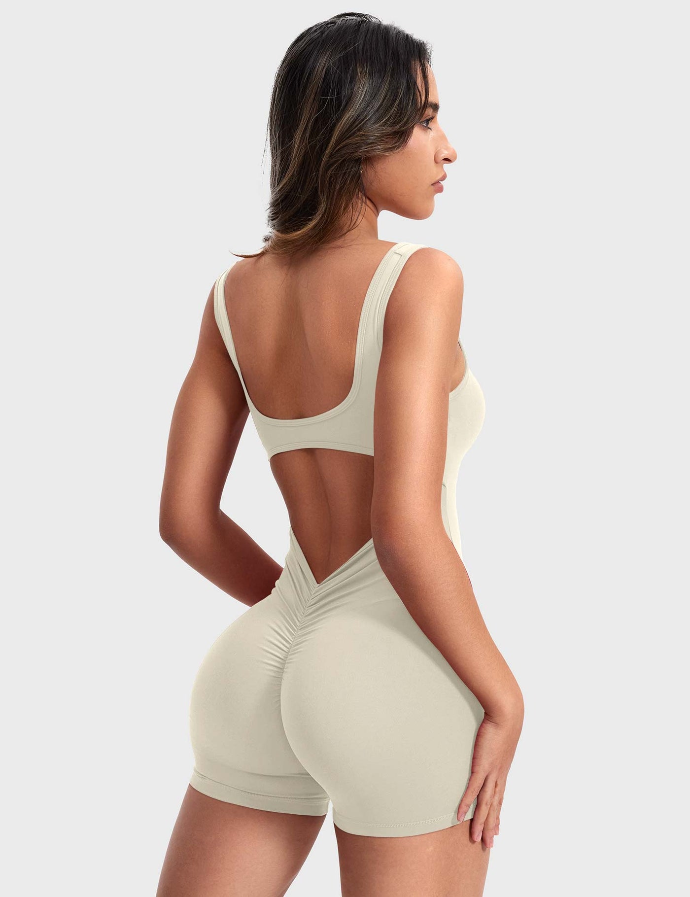 Caterina | Romper elegante con schienale a V